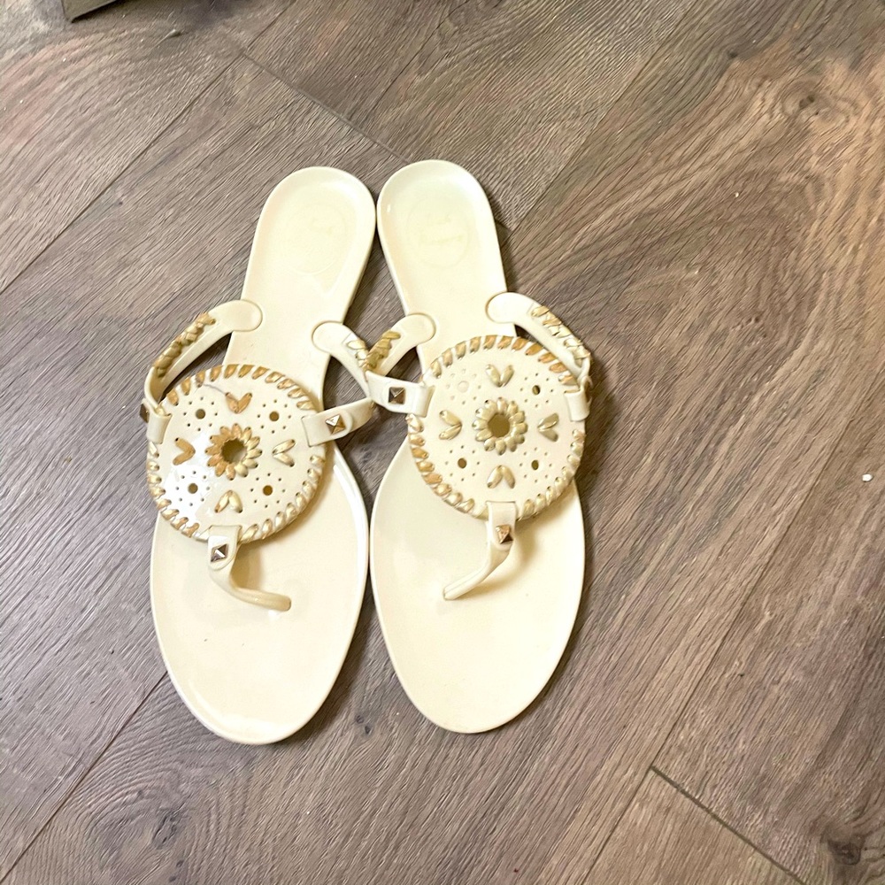 Cute Jack Rodgers flip flops